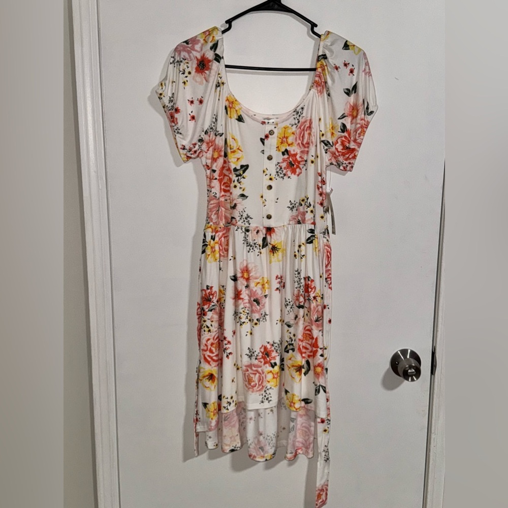 Floral mid length dress!